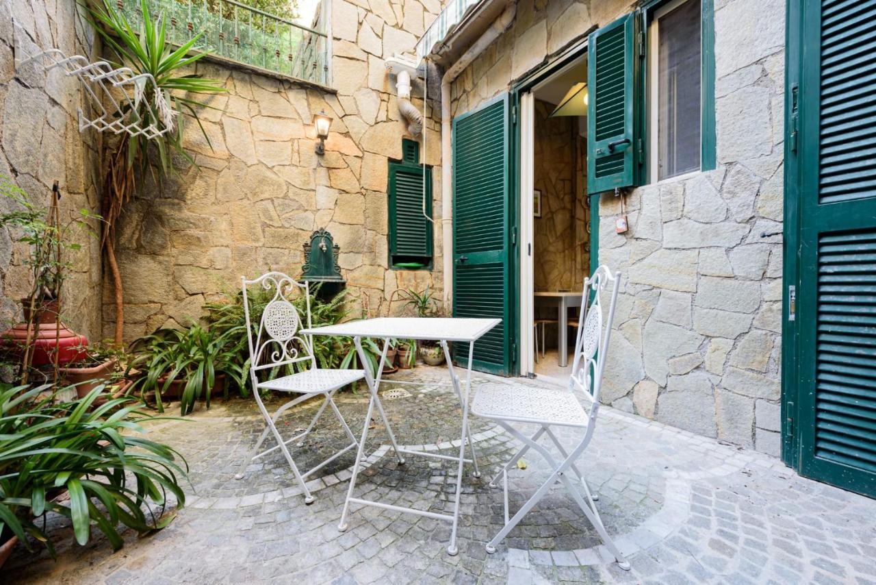 Ferienwohnung Casa Di Flo Neapel Exterior foto